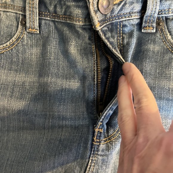 Gap mini jean skirt size 4/27 slightly naturally distressed, Never Worn, NWOT - Picture 2 of 7